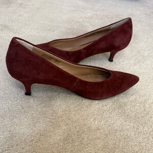 Vionic Burgundy Wine Red Suede Josie Kitten Heels 7